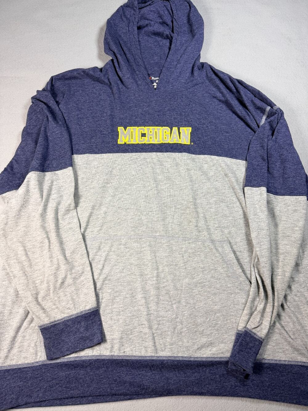 Champion Michigan Wolverines Hoodie Pullover Navy Gray 2XL Good Used